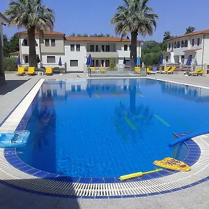 3* Hotel de apartamente Amari